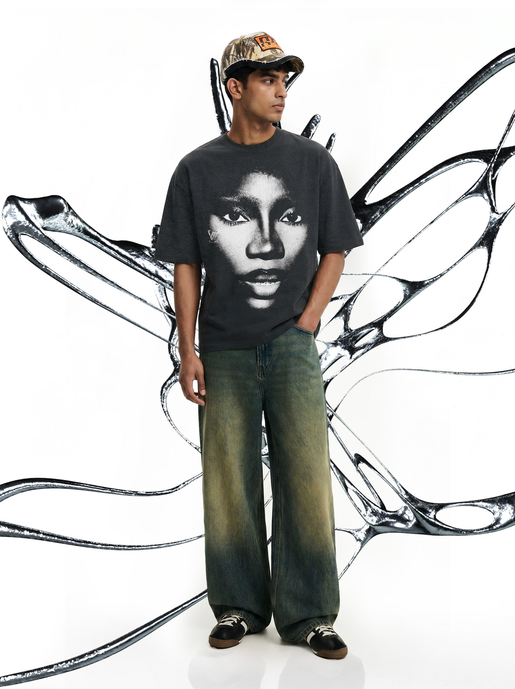 SOUND: ARTISTS & ICONS